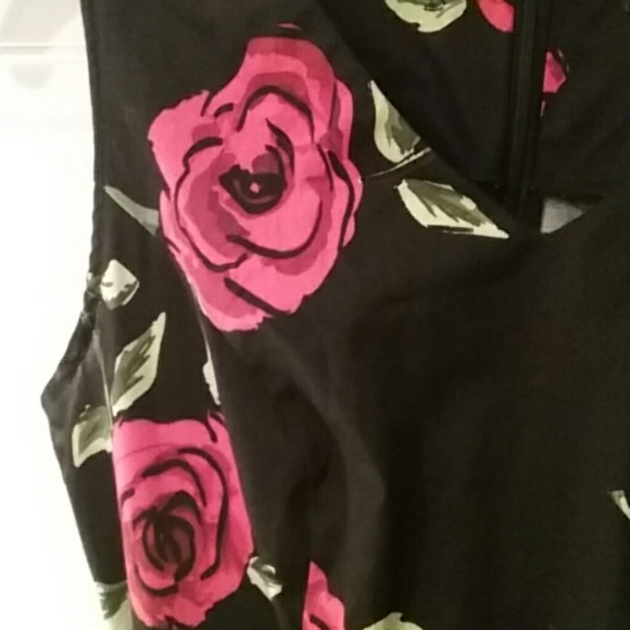 Size M sundress Bridesmay - Picture 2 of 5